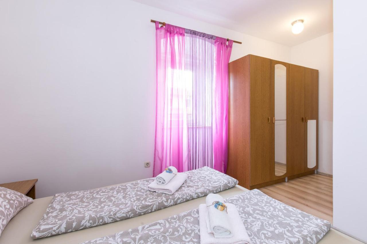 Pape Punat Apartmani I Sobe Экстерьер фото